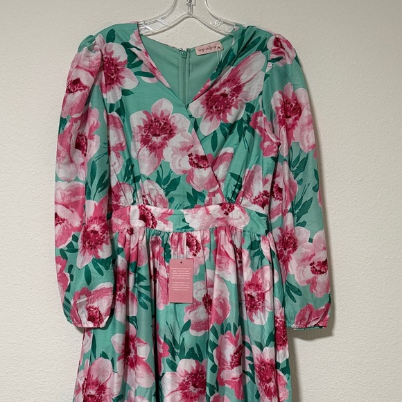 Ivy City Co Floral Long Sleeve Dress - Pink and Green - Picture 3 of 6